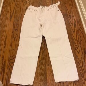 Abercrombie & Fitch 90s straight ultra high rise. White. 30 Short